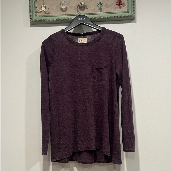 Chaser Women's Long Sleeve Flounce pocket Tee - Dark Purple medium new w tags - Picture 1 of 5